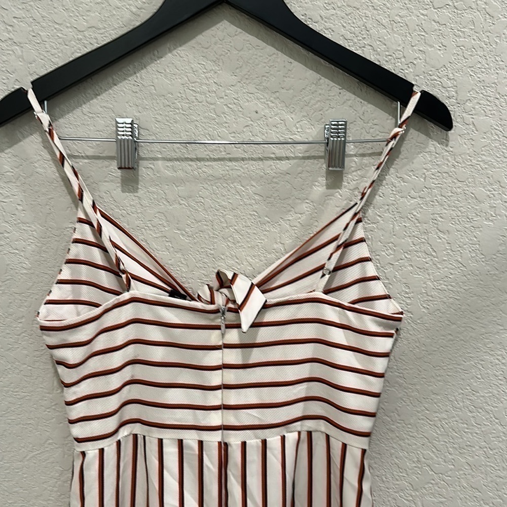 Forever 21 romper size S - Picture 5 of 5